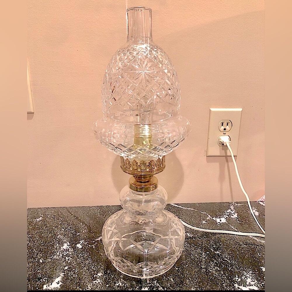 *VINTAGE* Waterford Crystal Acorn Electric Hurricane Table Lamp (2 Piece)